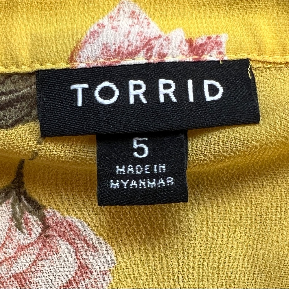 Torrid Floral Chiffon Hi-Low Babydoll Top Yellow Flutter Sleeve | Size: 5 - Picture 6 of 8